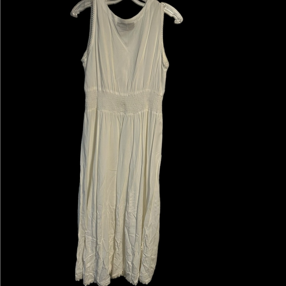 NWOT White Embroidered Dress with Ruched Waist
